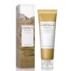 Jabón facial Madagascar Centella Ampoule Foam de Skin1004 junto a su empaque original color beige.