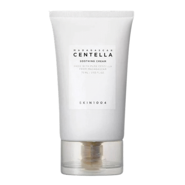 Crema facial SKIN1004 Madagascar Centella Soothing Cream en su envase original sobre fondo blanco.