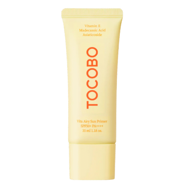 tocobo-vita-airy-sun-primer-envase.jpg Protector solar Tocobo Vita Airy Sun Primer SPF50+ PA++++ en su envase original sobre fondo blanco.
