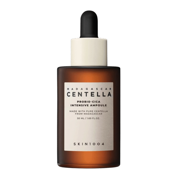 skin1004-madagascar-centella-probio-cica-intensive-ampoule-envase.jpg Suero facial SKIN1004 Madagascar Centella Probio-Cica Intensive Ampoule en su envase original sobre fondo blanco.